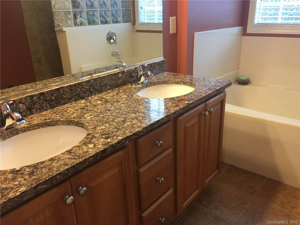 24 Pamlico Road - Photo 16