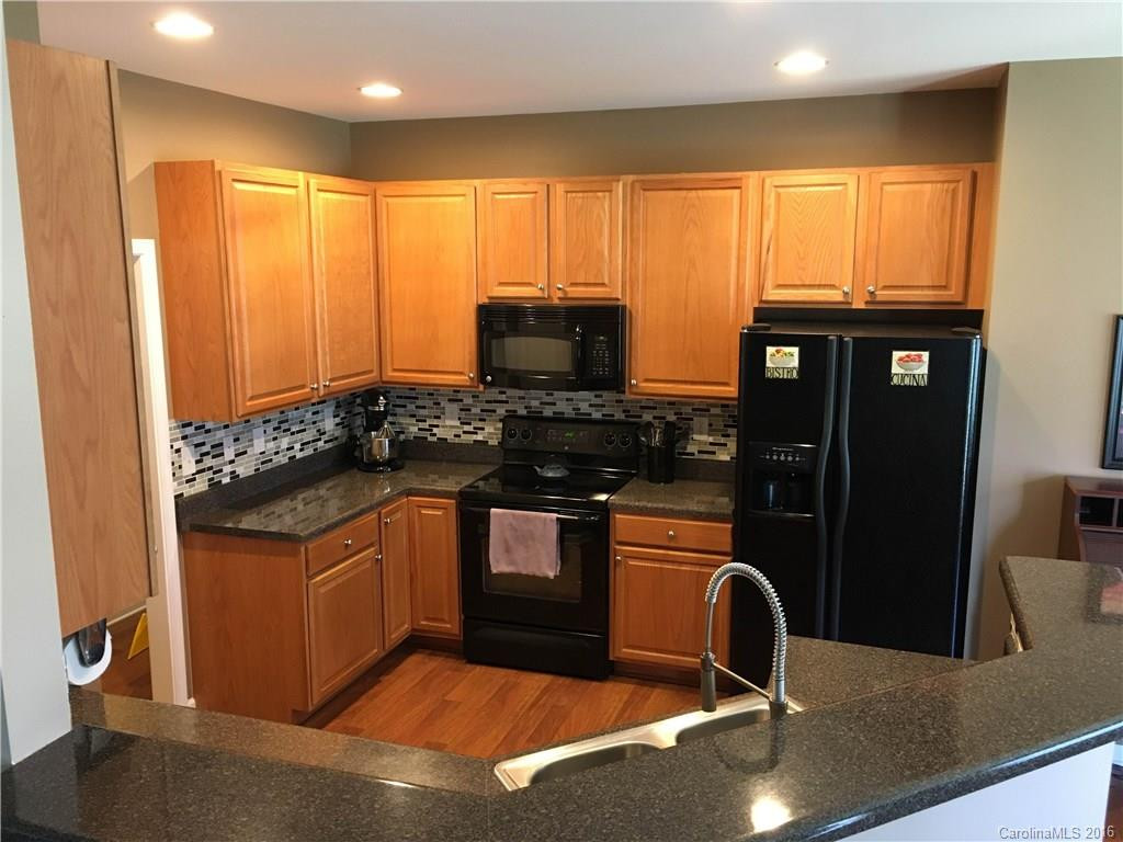24 Pamlico Road - Photo 6