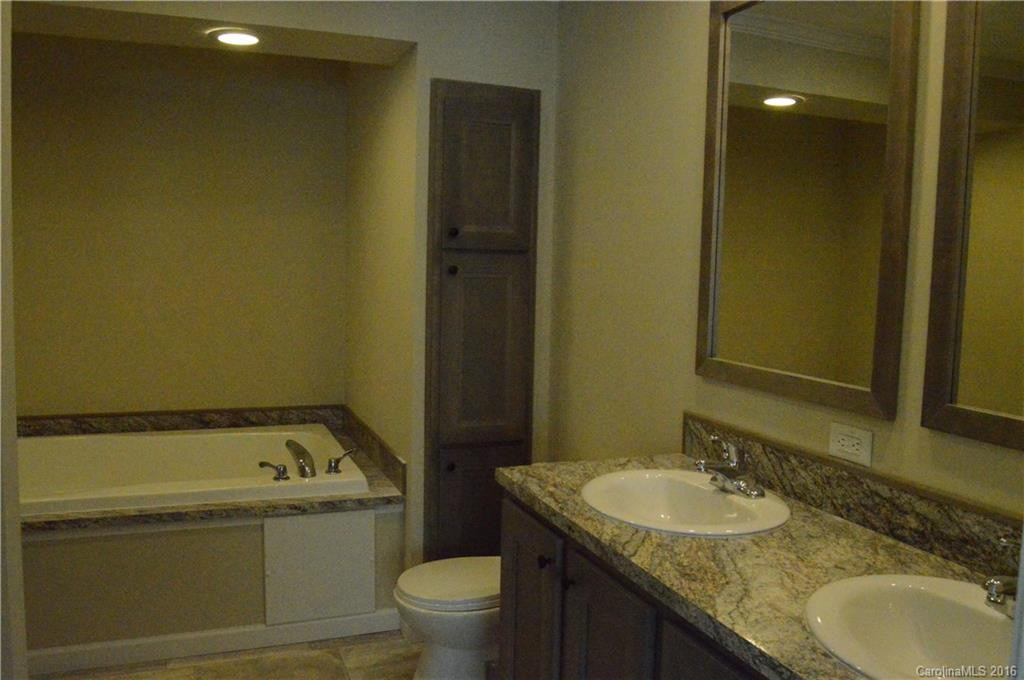 332 Blythewood Drive - Photo 17