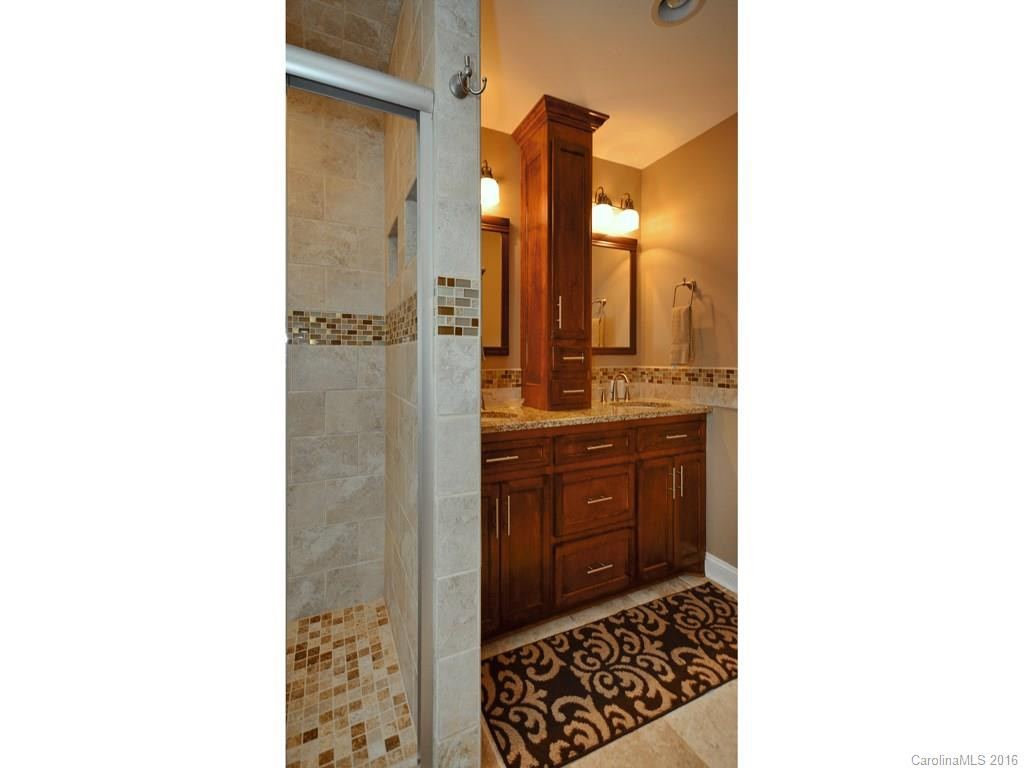 1313 Hayes Road - Photo 14