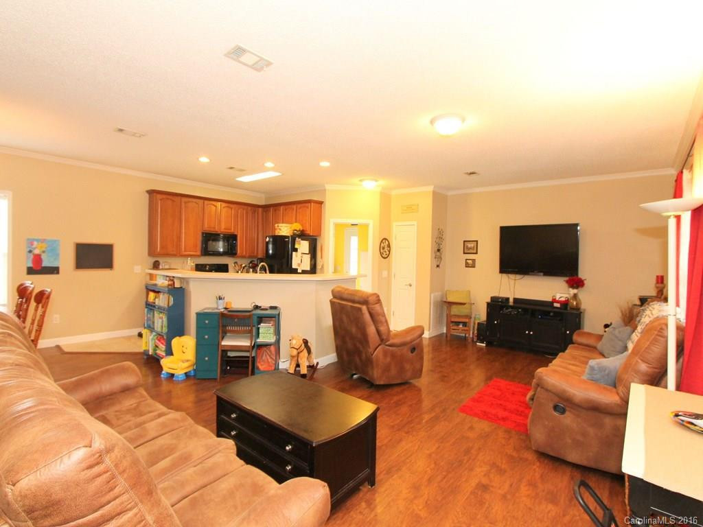102 Common Ground Drive - Photo 3