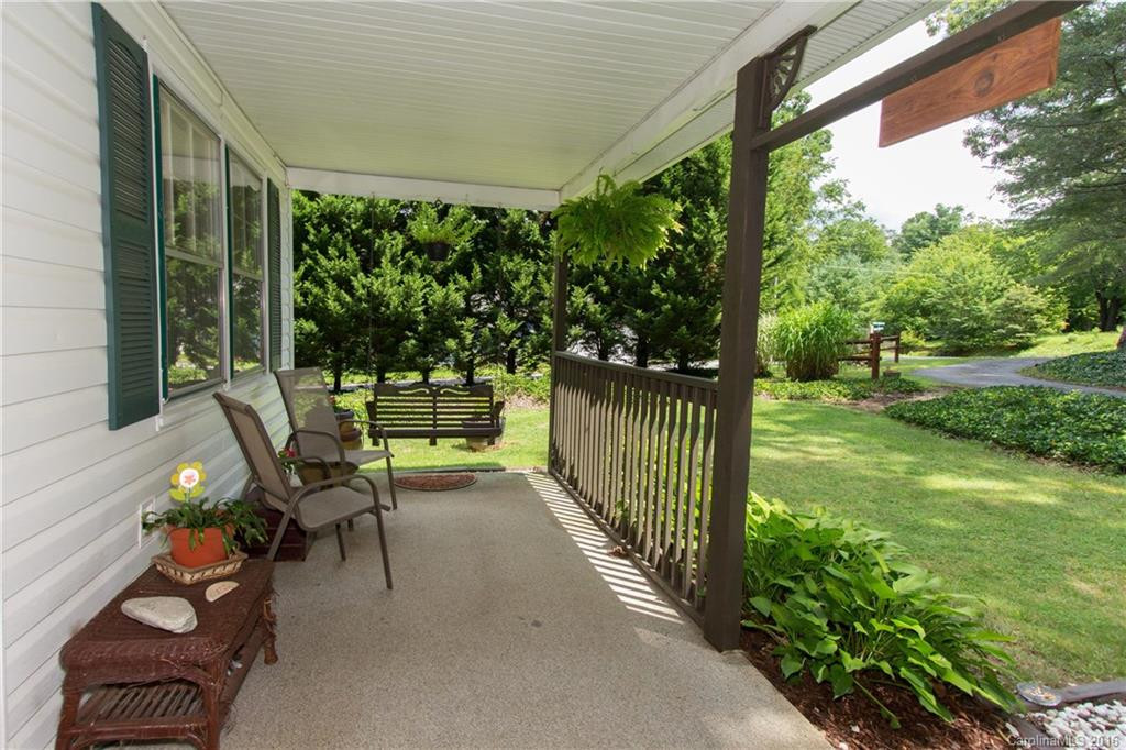 332 Lower Grassy Branch Road - Photo 3
