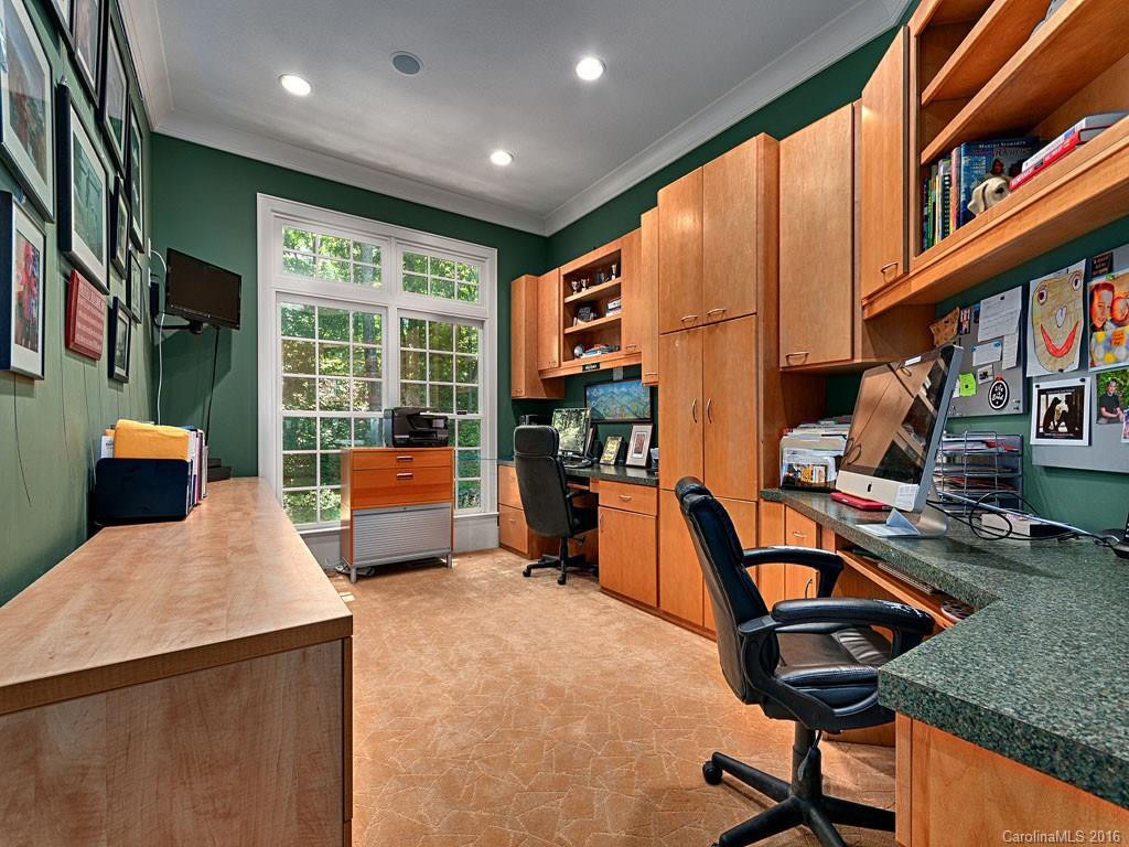 107 Farwood Court - Photo 13
