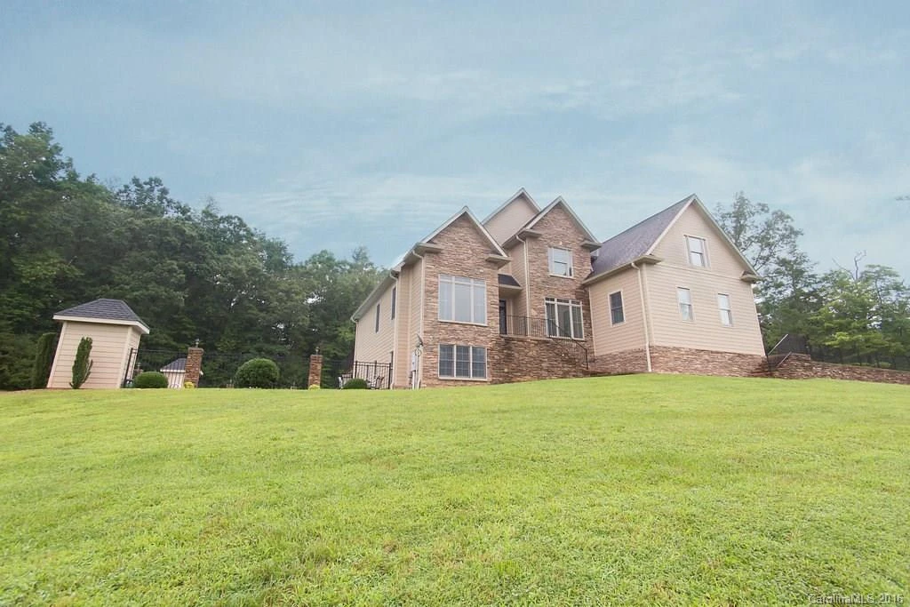 144 Cross Creek Drive