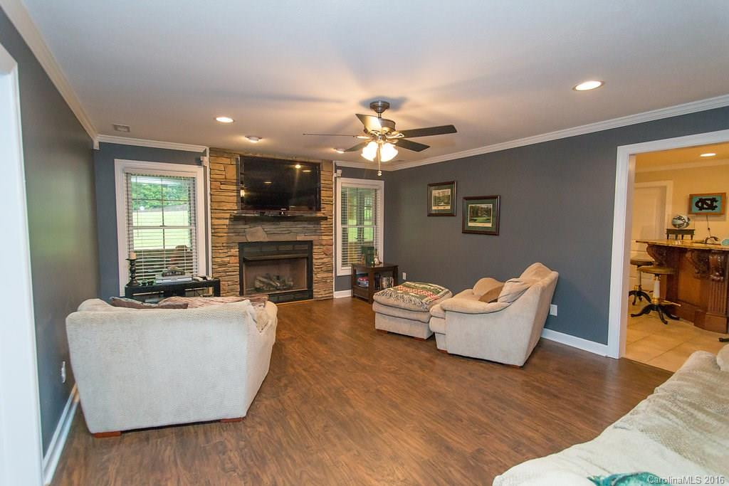 144 Cross Creek Drive - Photo 11