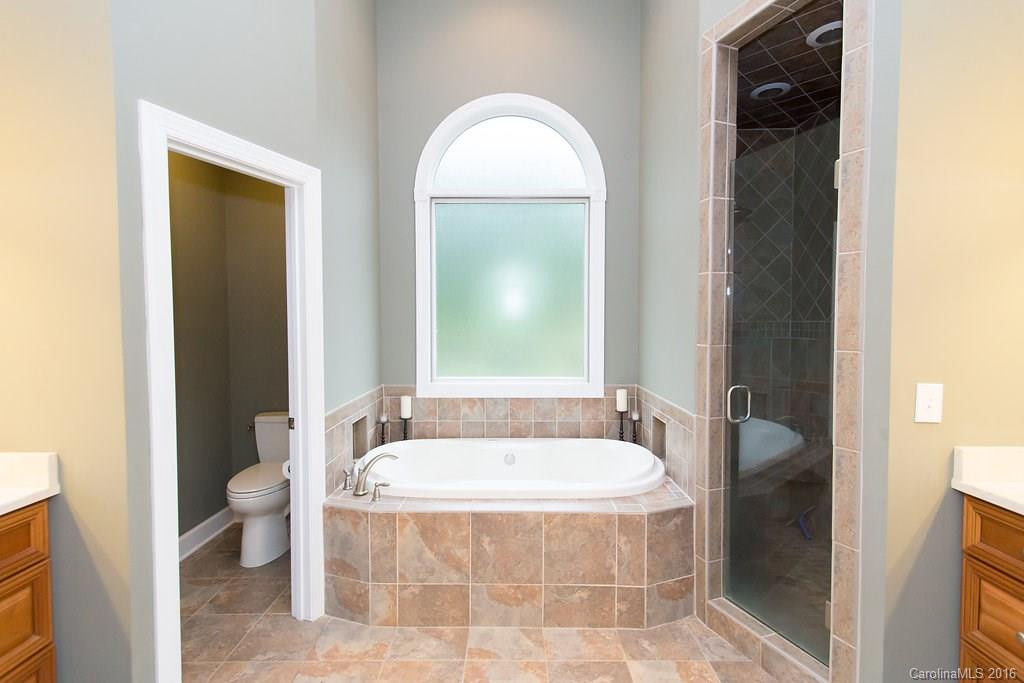 144 Cross Creek Drive - Photo 4