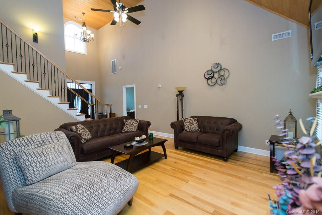 144 Cross Creek Drive - Photo 6