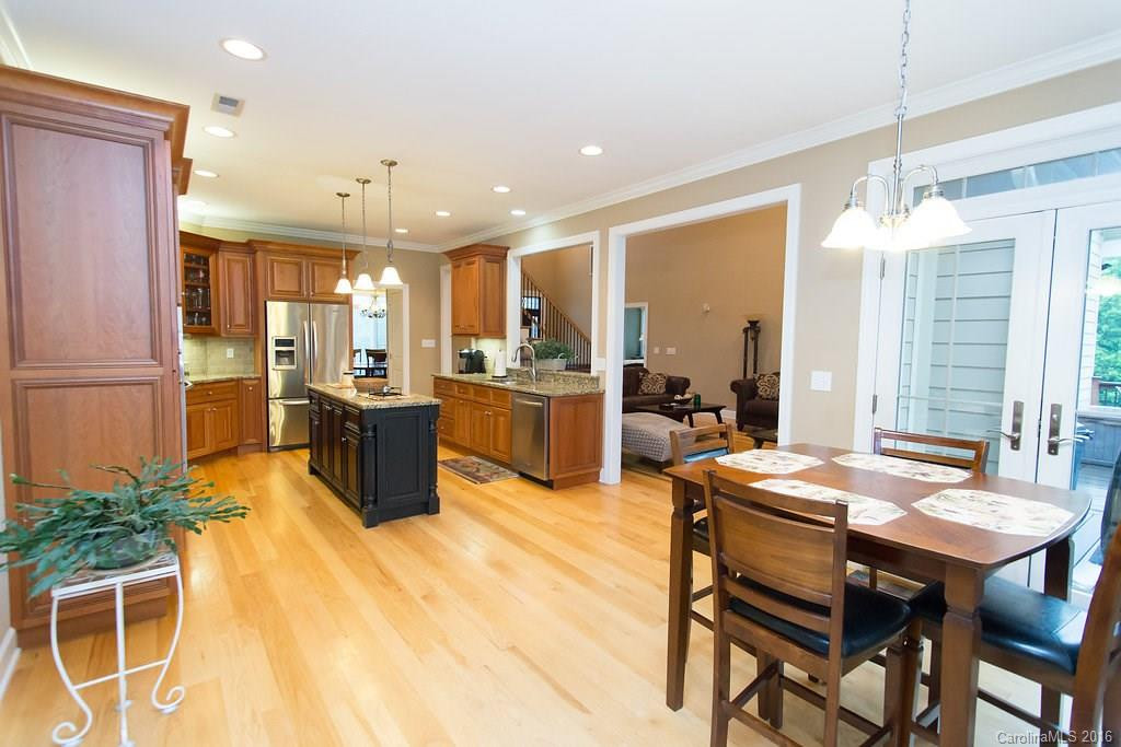 144 Cross Creek Drive - Photo 9