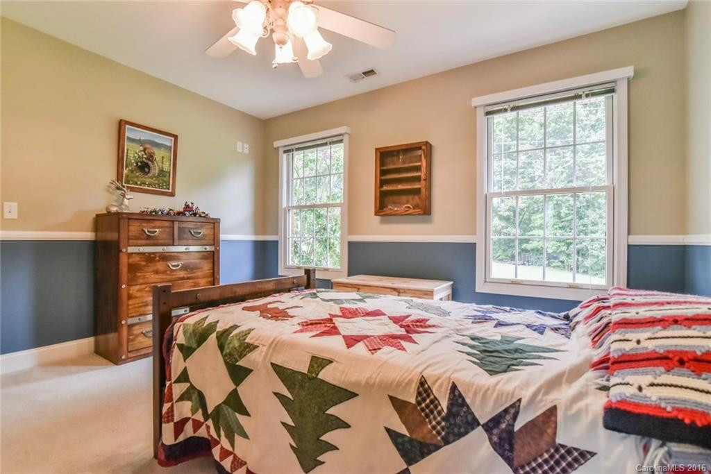 206 Bridle Path - Photo 16