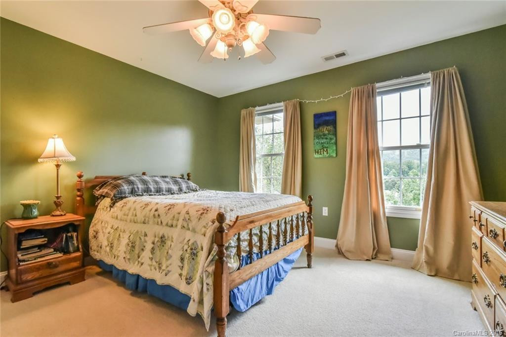 206 Bridle Path - Photo 17