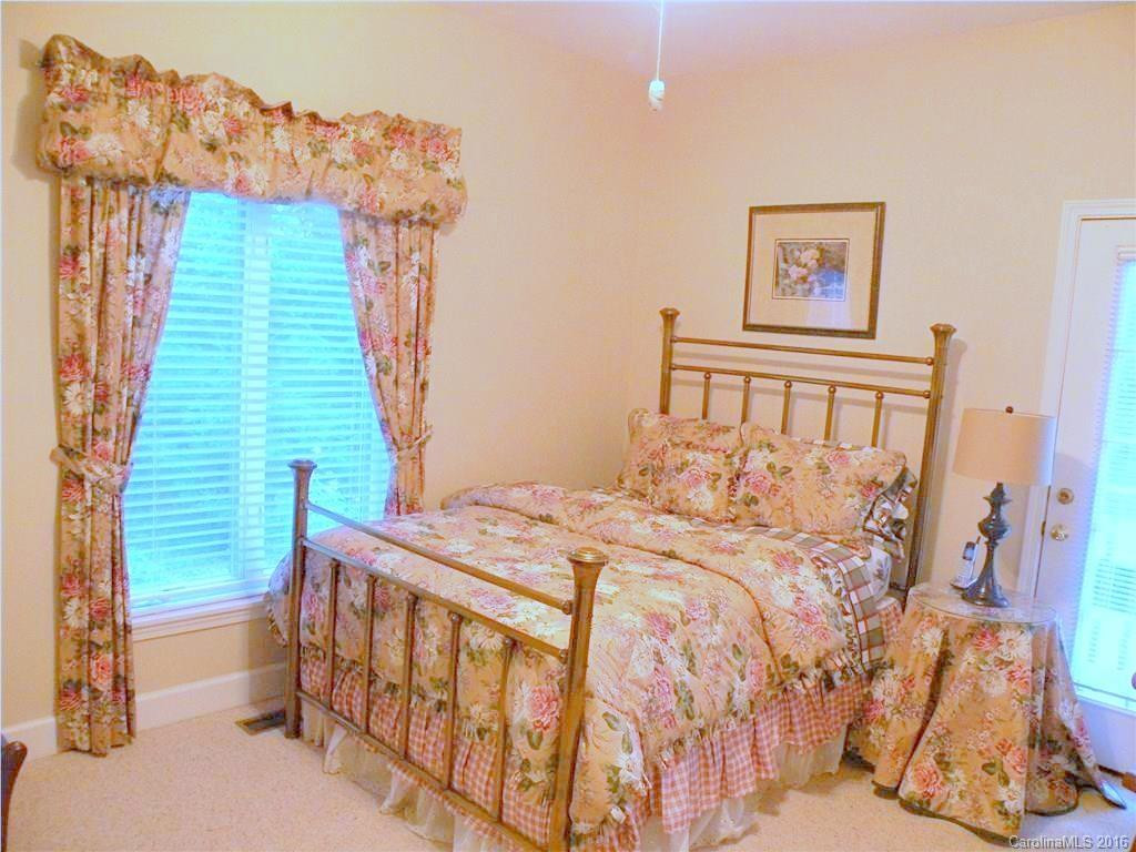 1880 High Rock Road - Photo 14