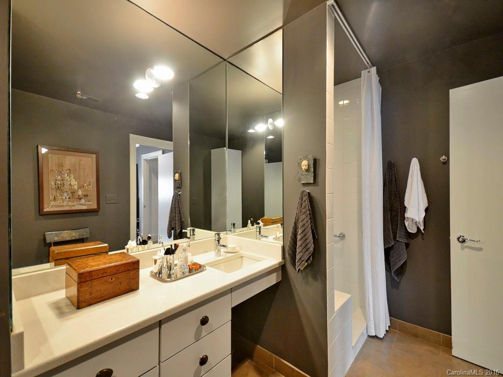 21 Battery Park Avenue #305 - Photo 14