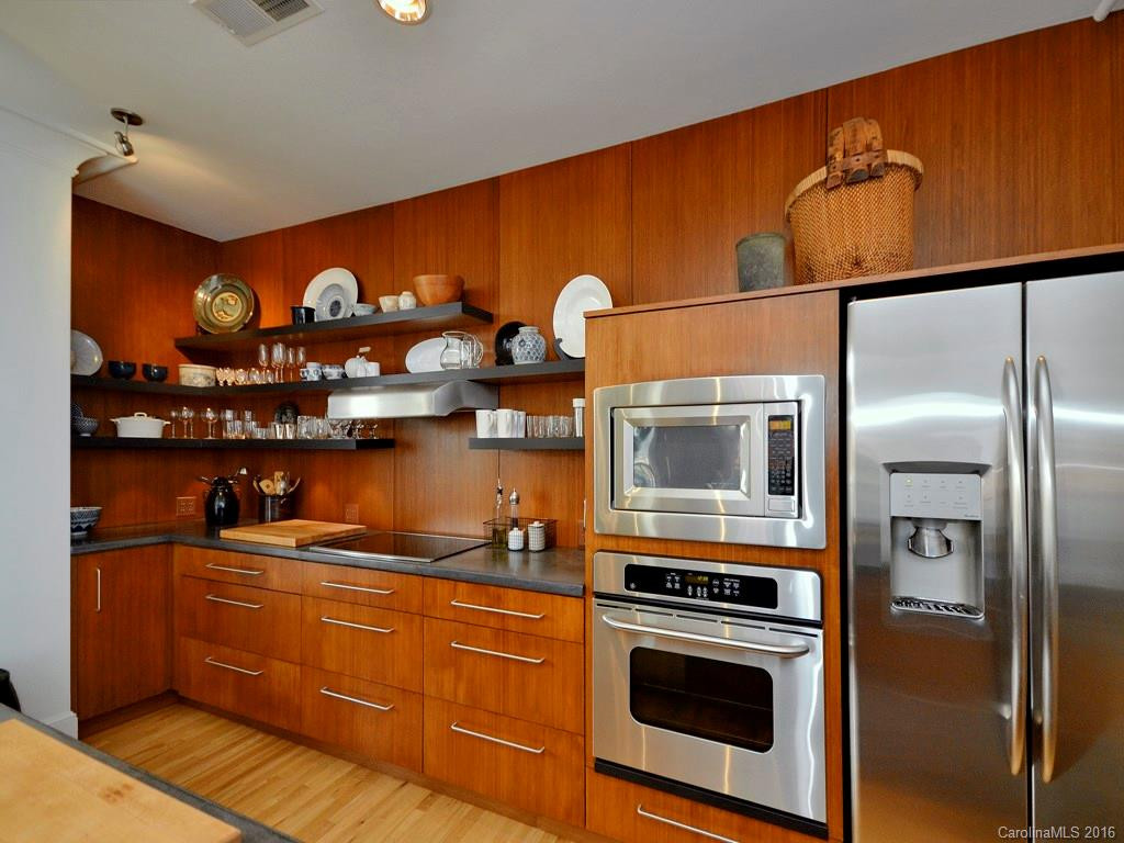 21 Battery Park Avenue #305 - Photo 8