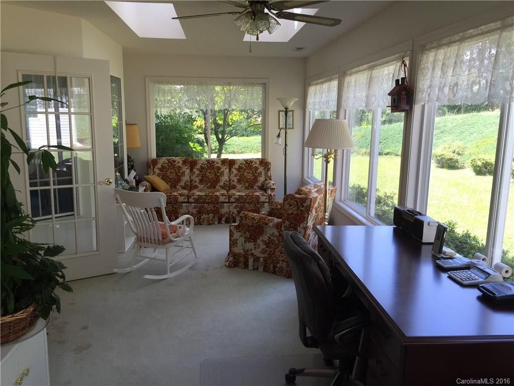325 Whispering Hills Drive - Photo 12