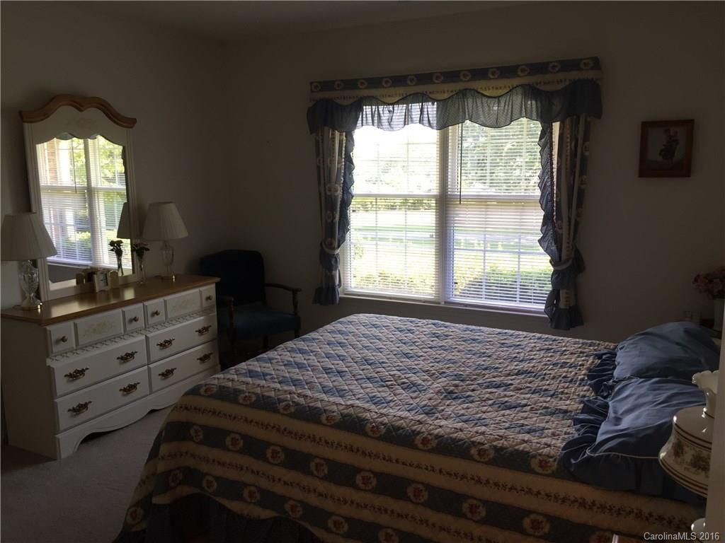 325 Whispering Hills Drive - Photo 15