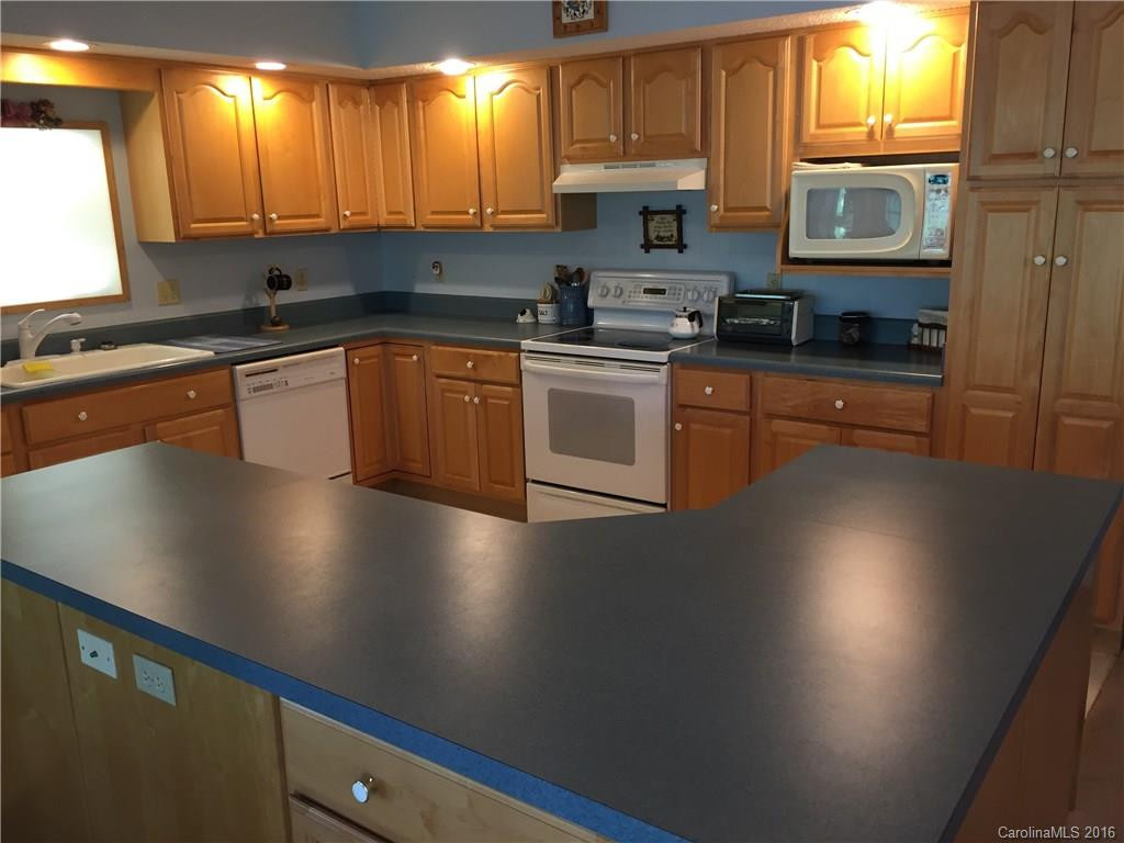 325 Whispering Hills Drive - Photo 10