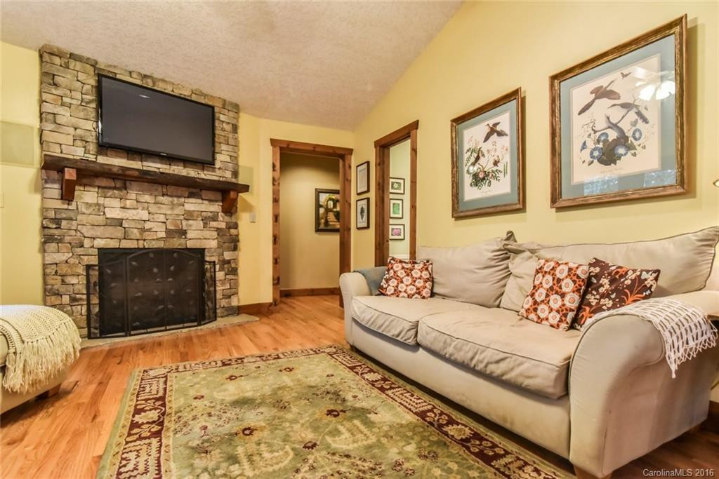 184 Rosehill Road - Photo 5