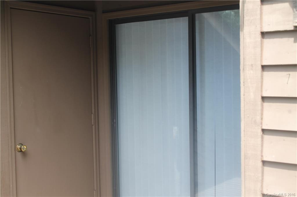 8 Ravencroft Lane #8 - Photo 17