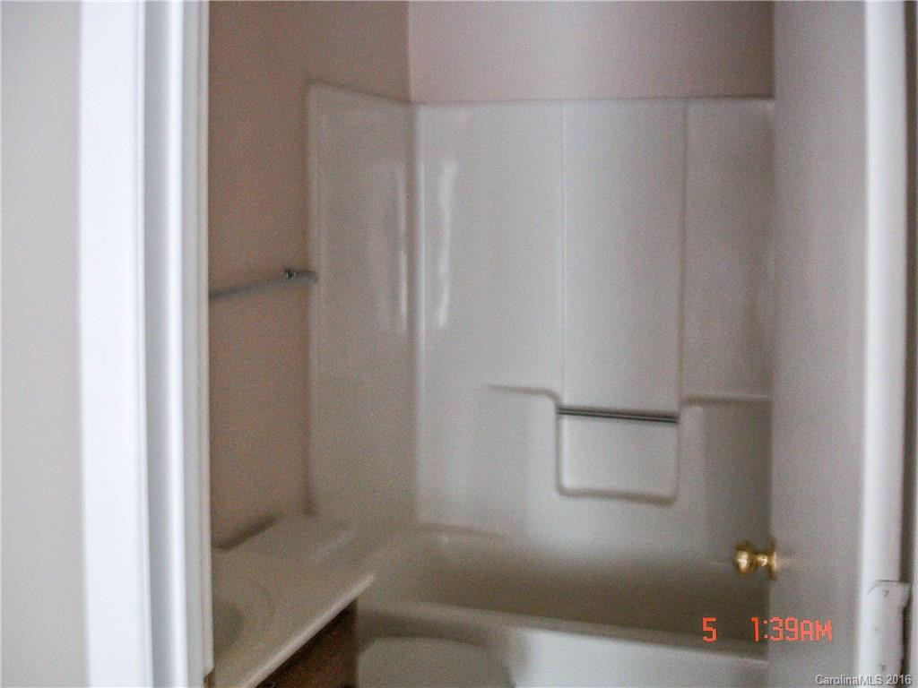 8 Ravencroft Lane #8 - Photo 7