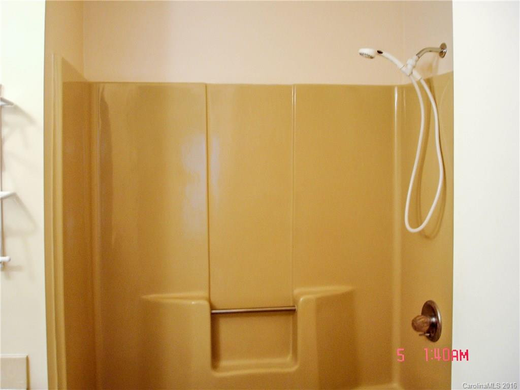 8 Ravencroft Lane #8 - Photo 8
