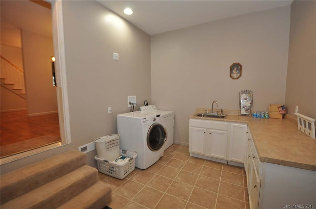 10400 Meadow Fork Road - Photo 15