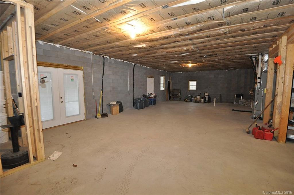 10400 Meadow Fork Road - Photo 17