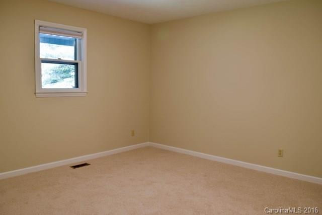 117 Laurel Lane - Photo 12