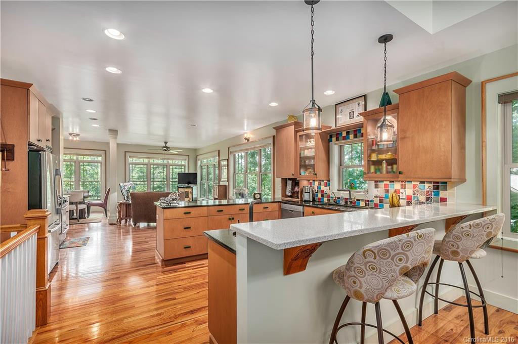 8 Highland Grove Road - Photo 4