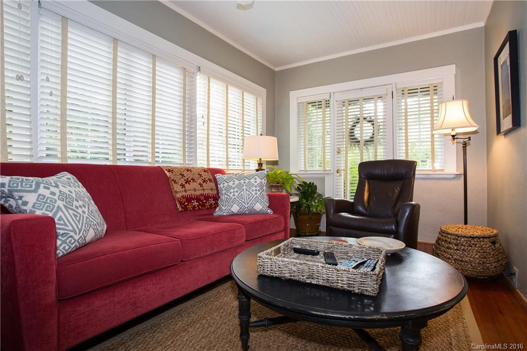 195 Edgewood Road - Photo 6