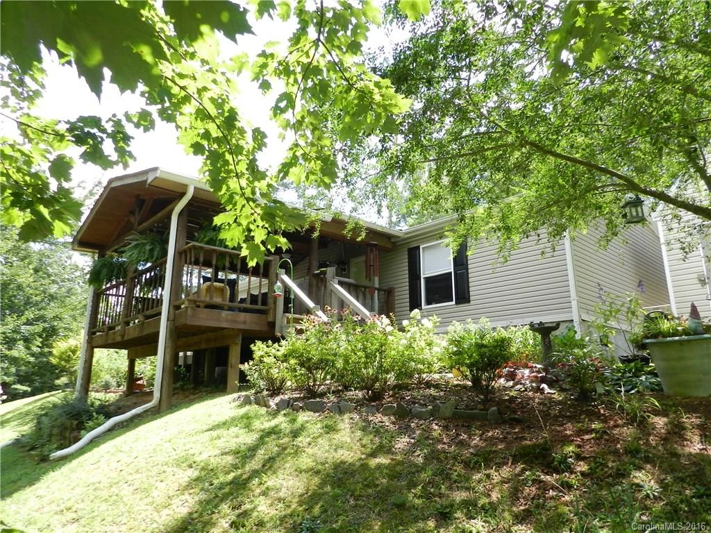 18 Henry White Lane