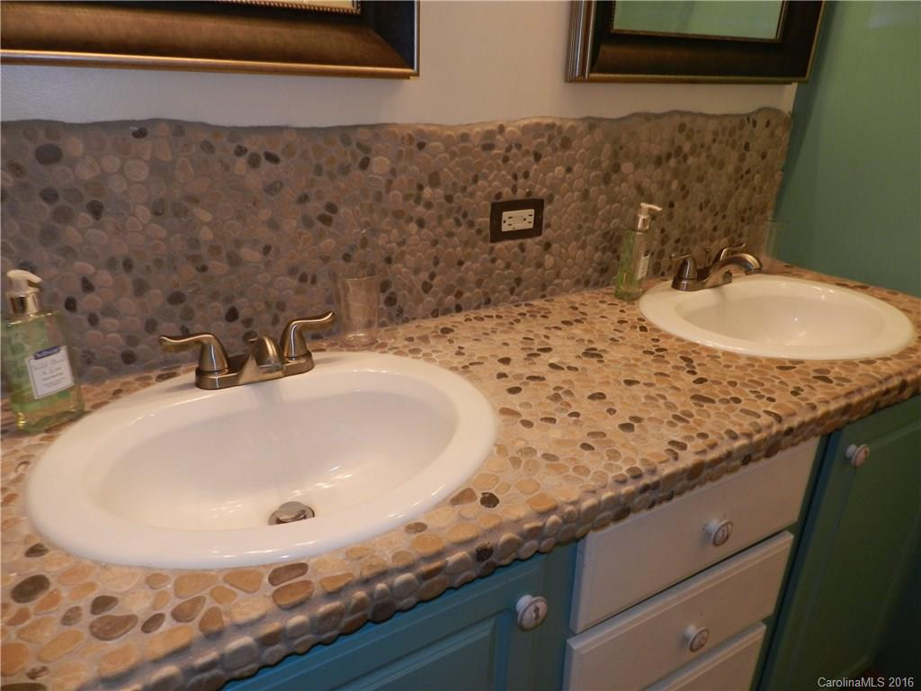 18 Henry White Lane - Photo 14