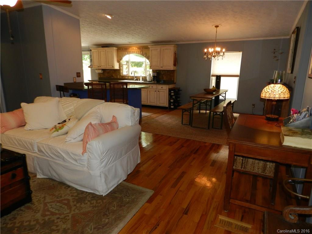 18 Henry White Lane - Photo 4