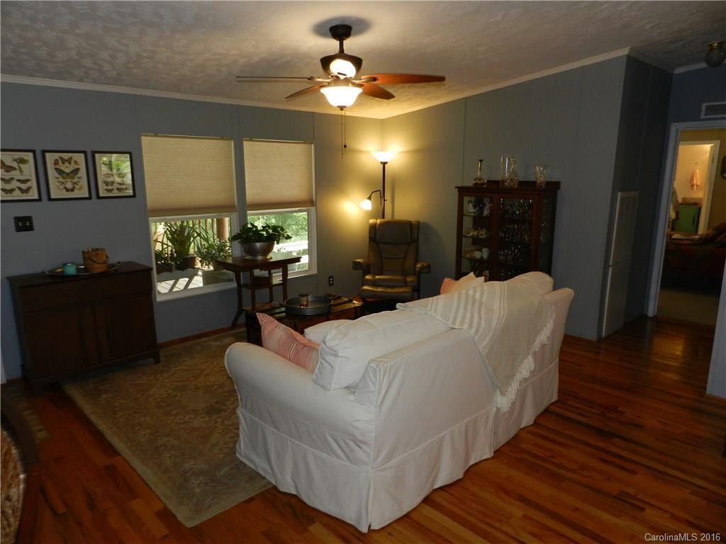 18 Henry White Lane - Photo 5