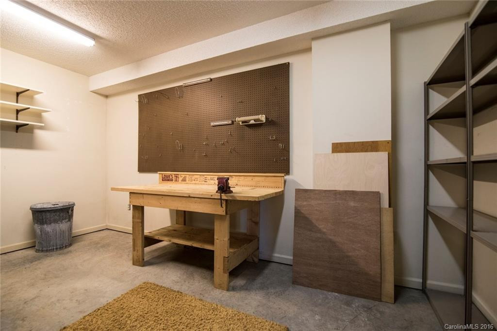 133 Valley Drive - Photo 18