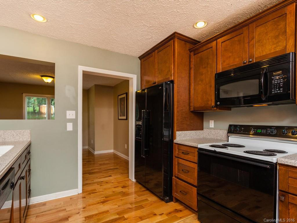11 Nicola Drive - Photo 7