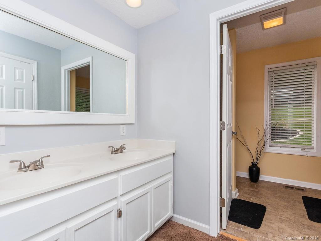 11 Nicola Drive - Photo 9