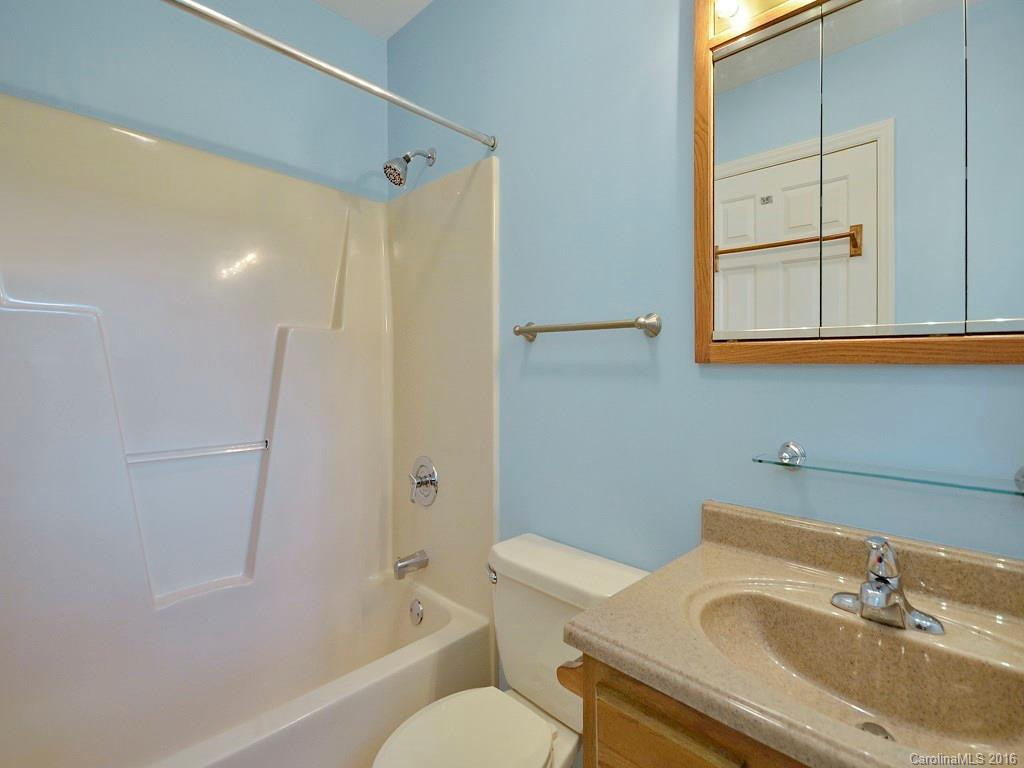 704 Dawnwood Lane - Photo 11
