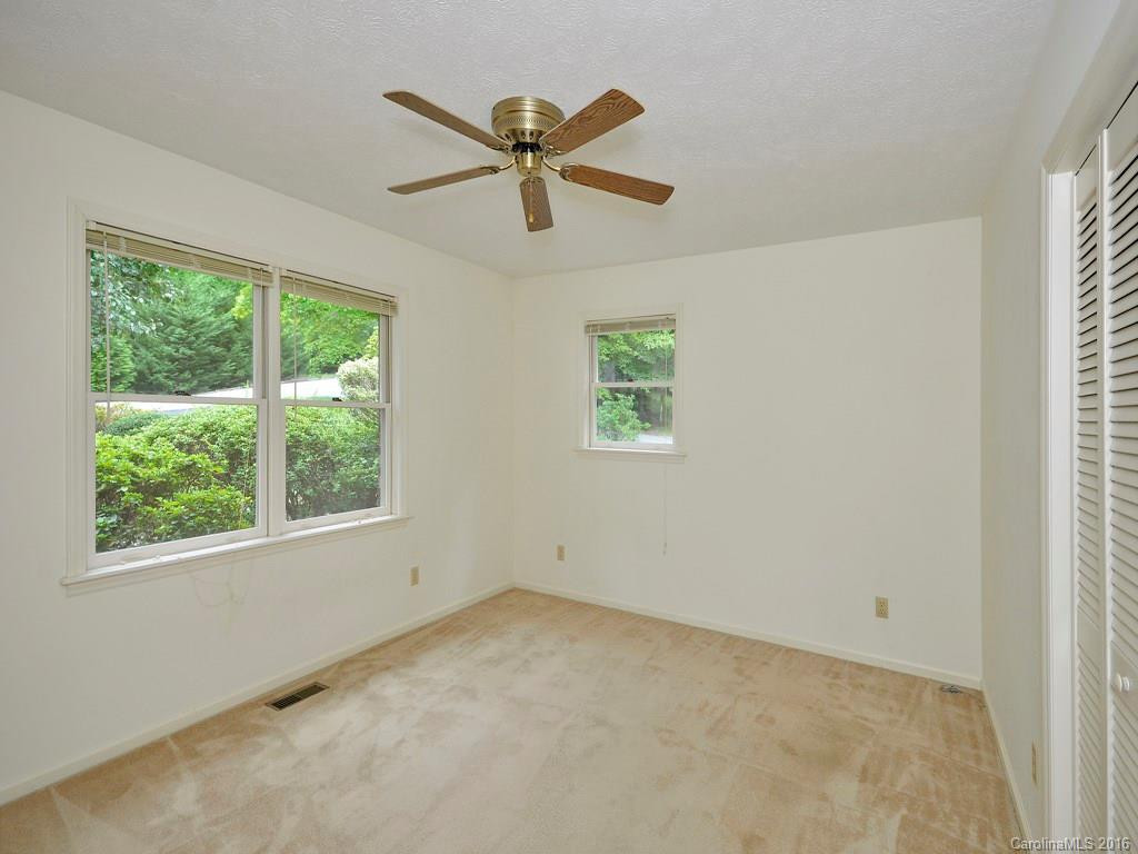 704 Dawnwood Lane - Photo 14