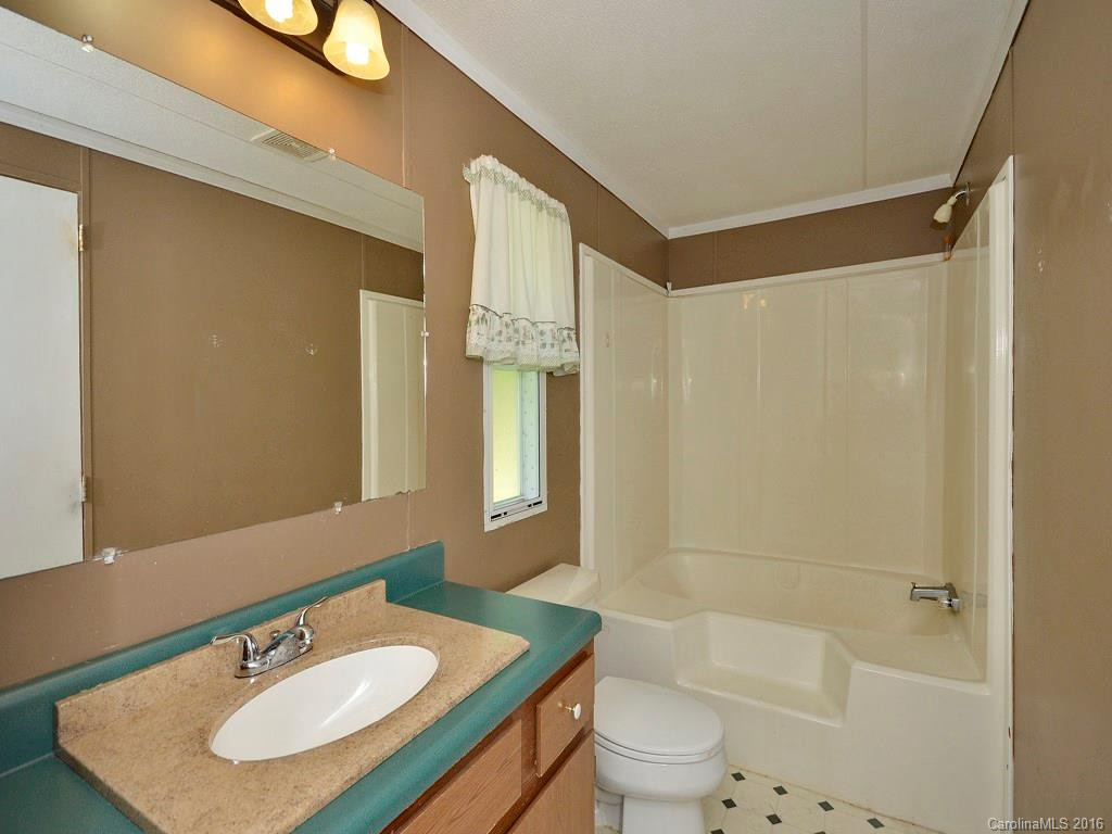 393 Daytona Lane - Photo 6