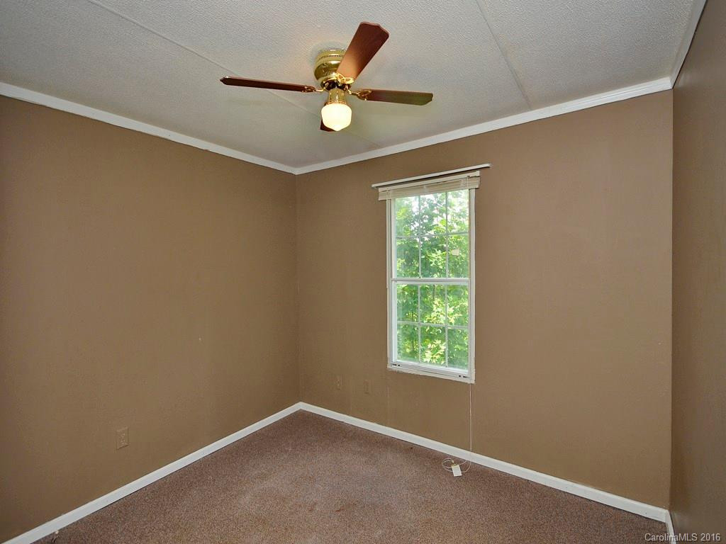 393 Daytona Lane - Photo 7