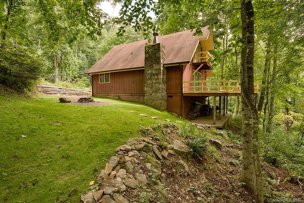 378 Walnut Drive #6