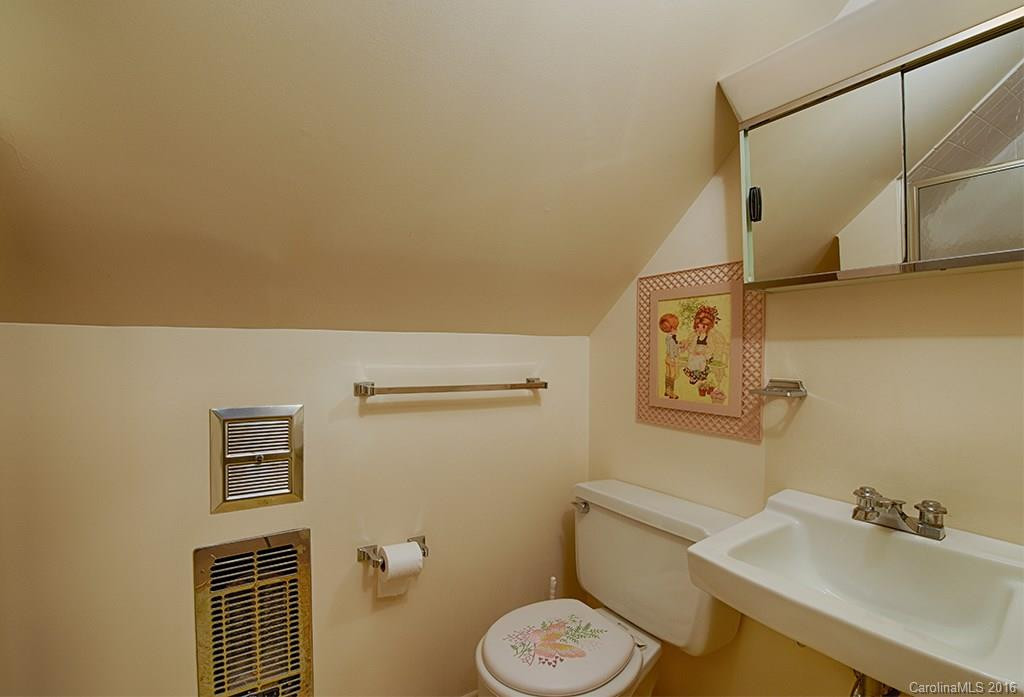 378 Walnut Drive #6 - Photo 24