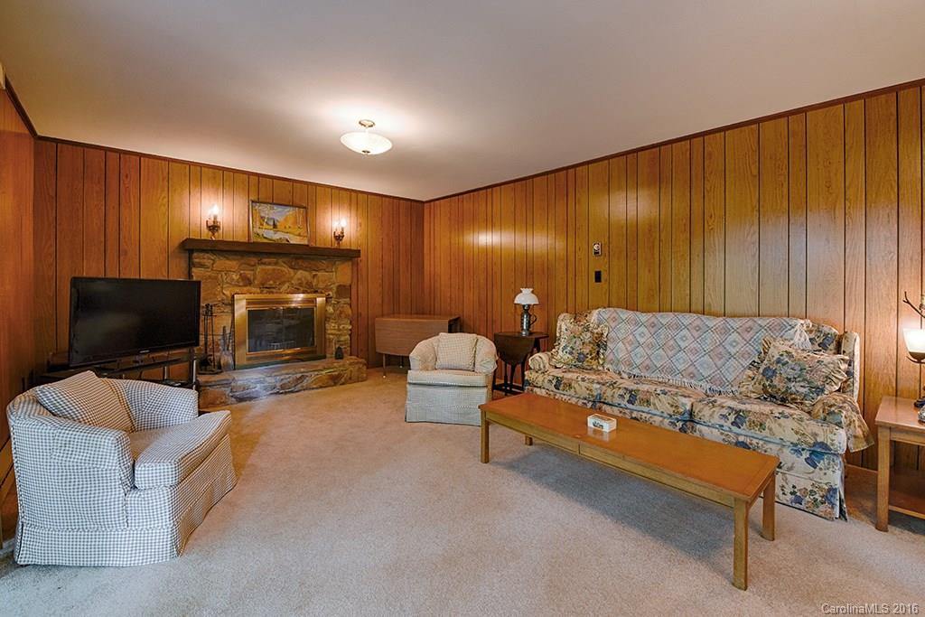 378 Walnut Drive #6 - Photo 9
