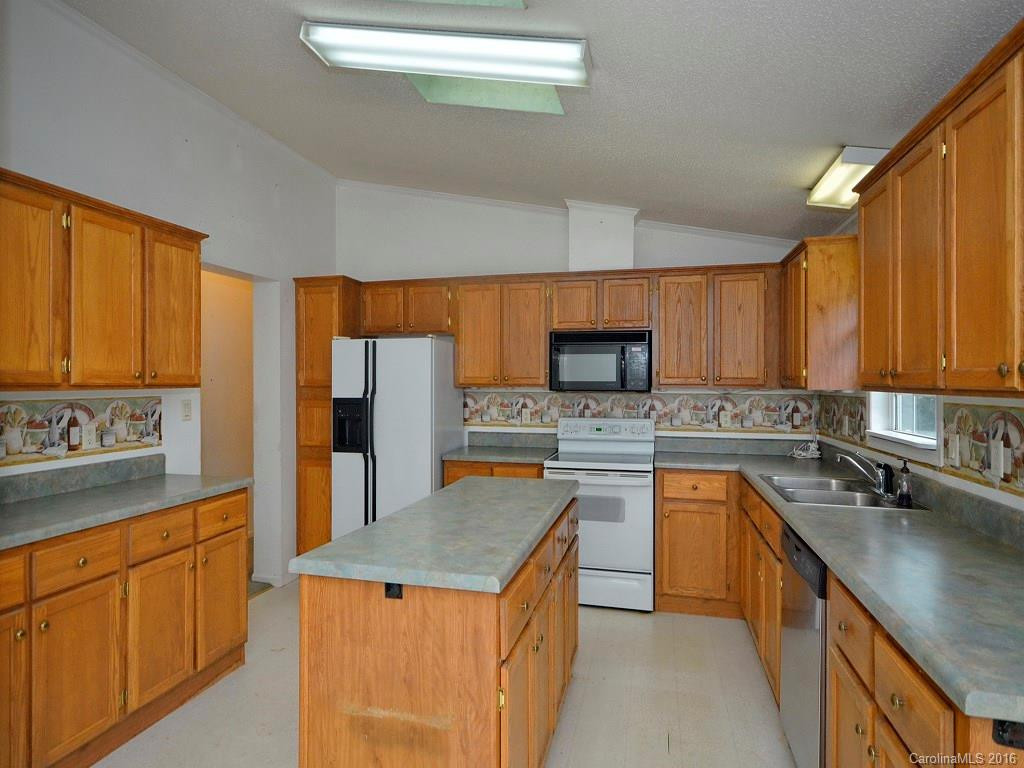 76 Carwood Drive - Photo 4