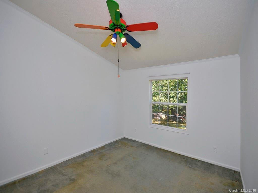 76 Carwood Drive - Photo 5