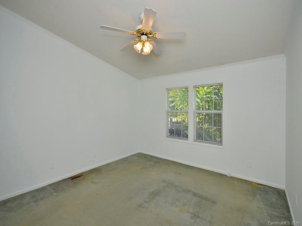 76 Carwood Drive - Photo 7