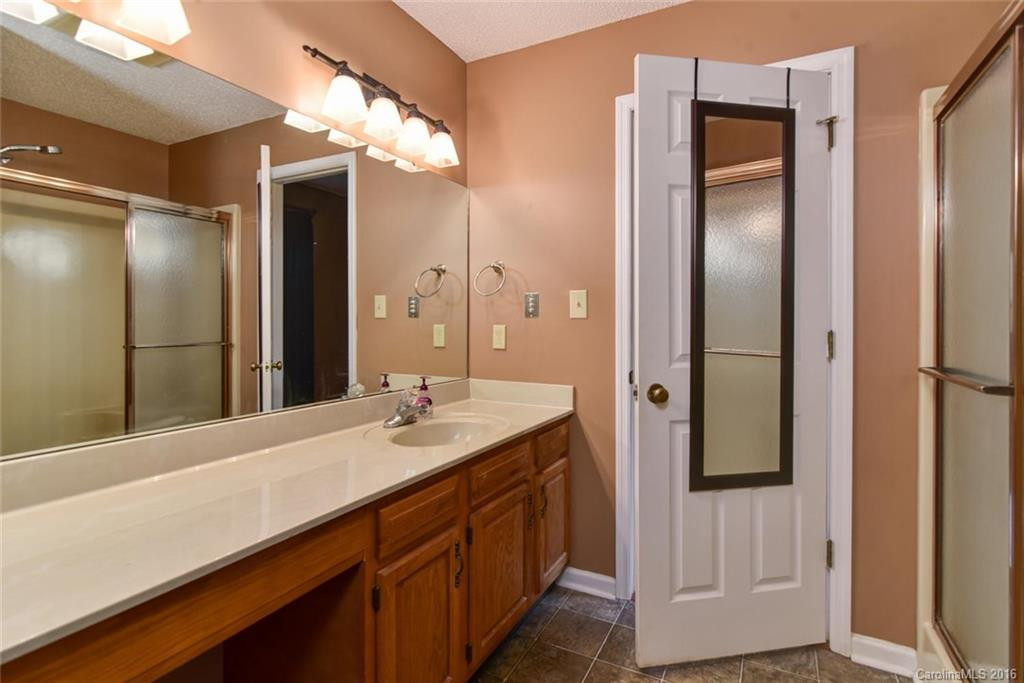 20 Country Lane - Photo 7