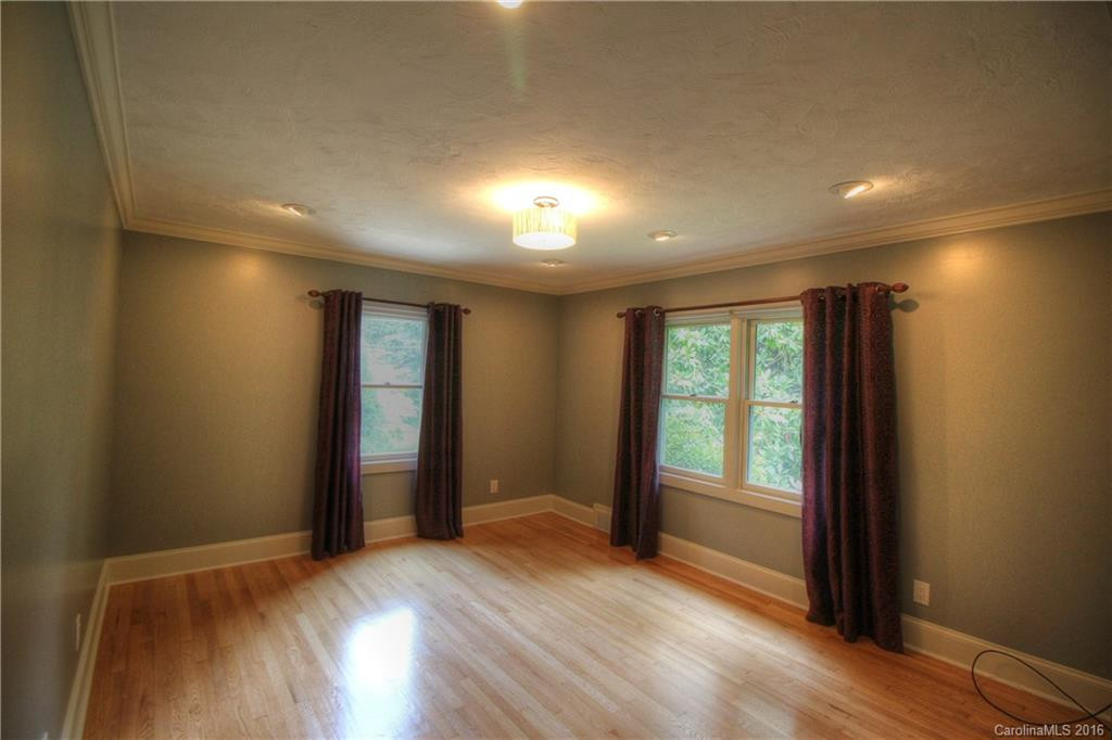 5 Woodcrest Road #13 - Photo 14