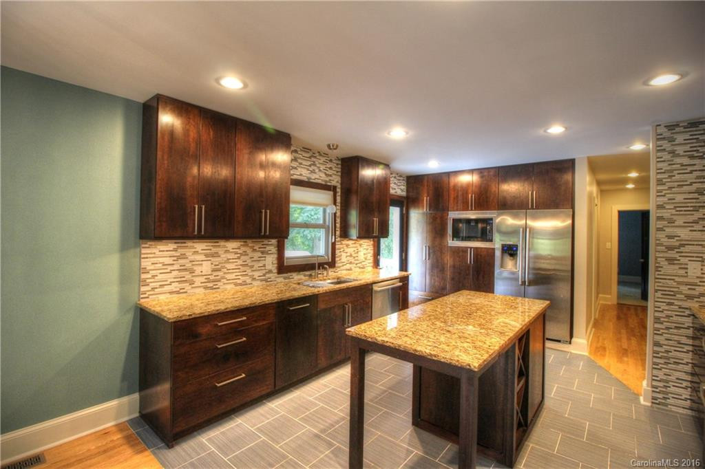 5 Woodcrest Road #13 - Photo 7