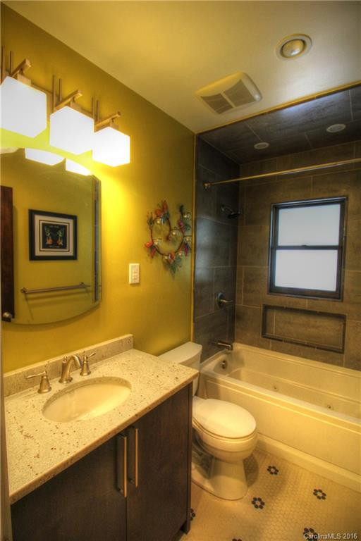 5 Woodcrest Road #13 - Photo 10